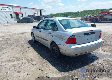 2007 Ford Focus S/Se/Ses z USA, uszkodzony, nr VIN 1FAFP34N57W109953